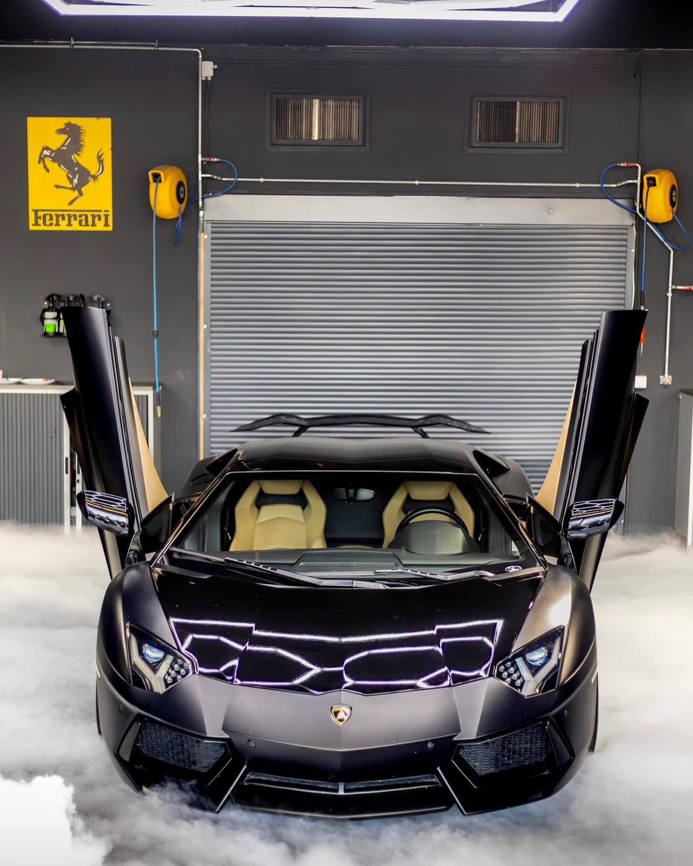 Lamborghini Aventador exterieur detailing — auto laten poetsen Midden-Groningen